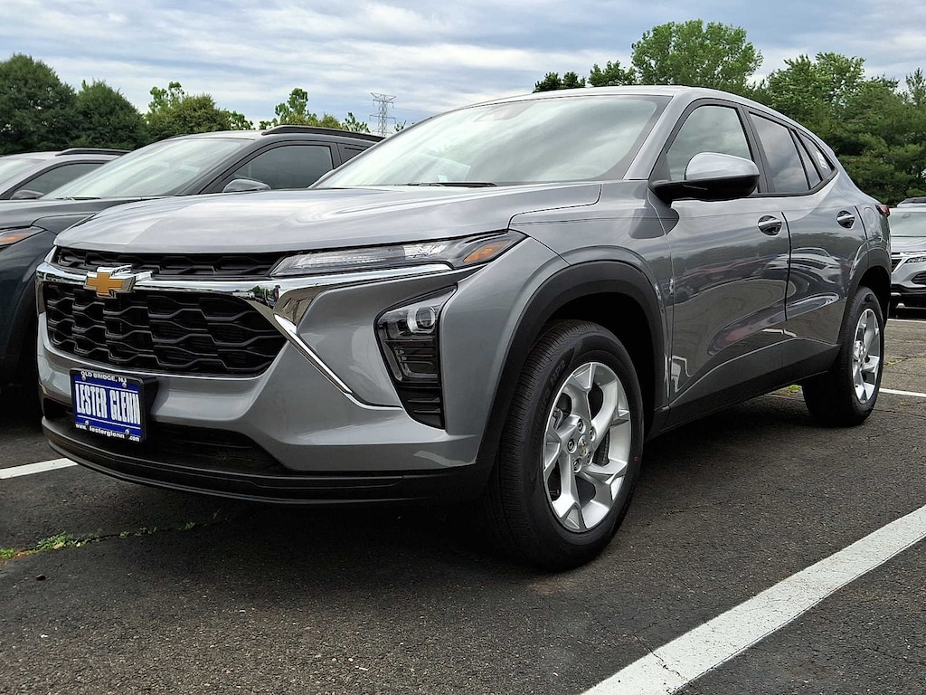 New 2026 Chevrolet Trax LS SUV