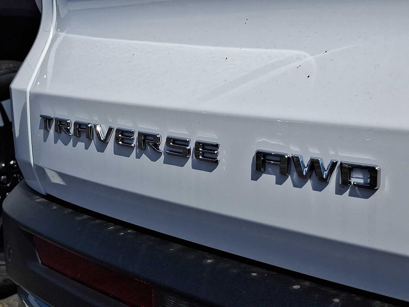 2027 Chevrolet Traverse LT - Photo 6