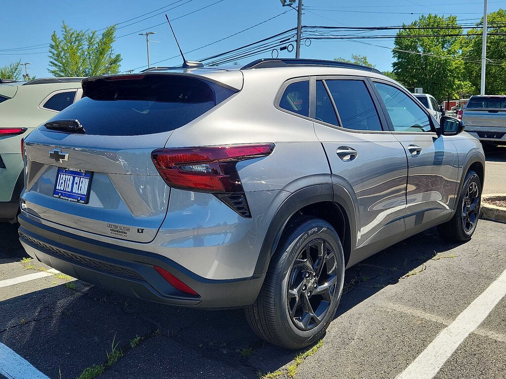 New 2026 Chevrolet Trax LT SUV