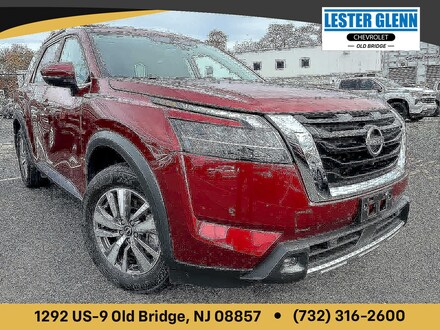 2022 Nissan Pathfinder SL 4WD