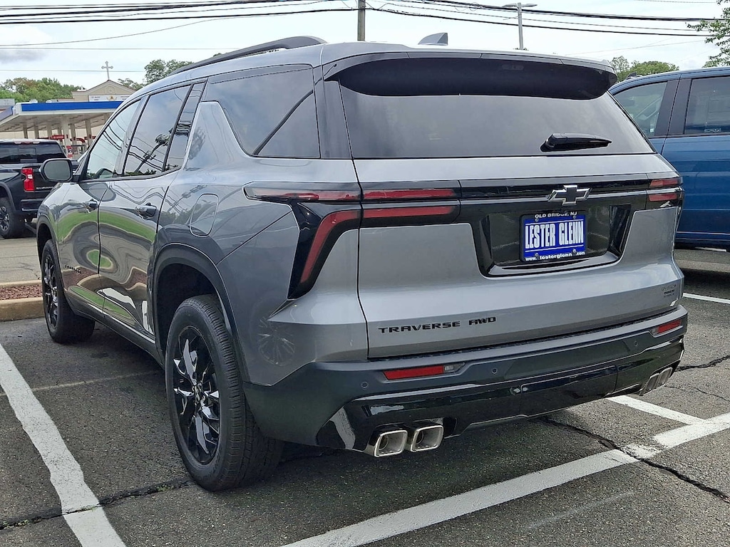 New 2026 Chevrolet Traverse LT SUV