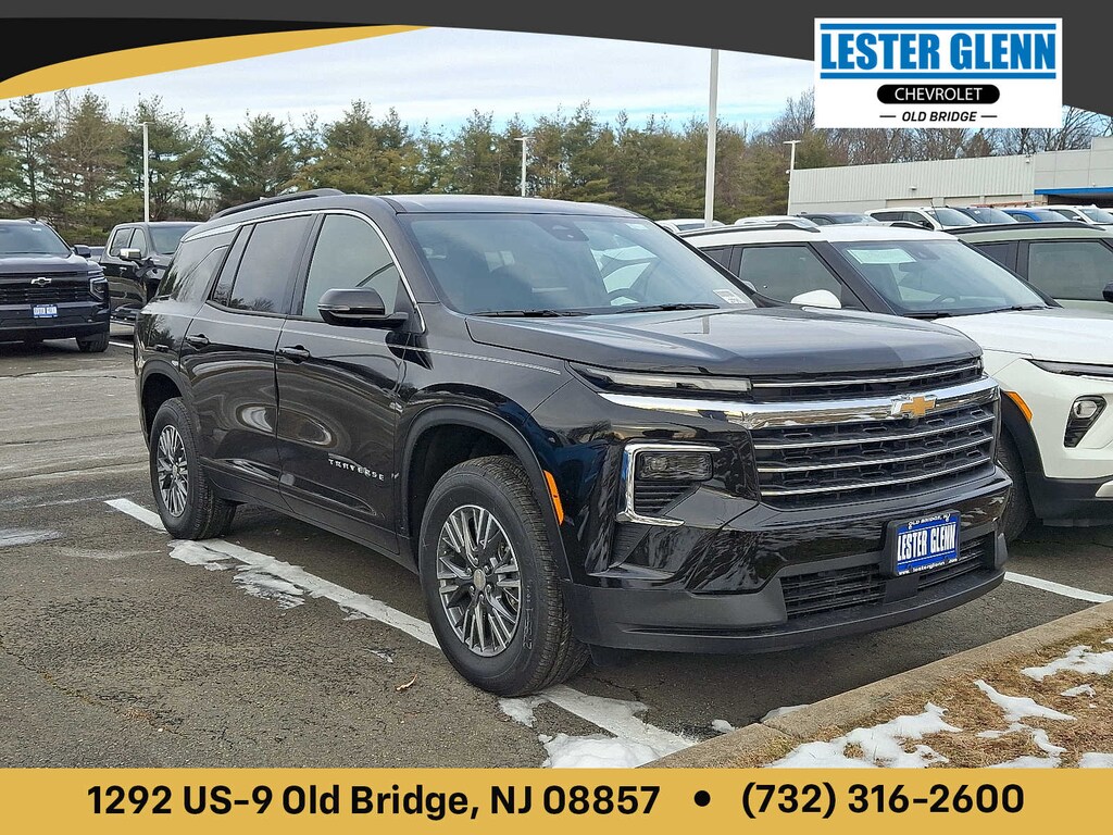 New 2026 Chevrolet Traverse FWD LT