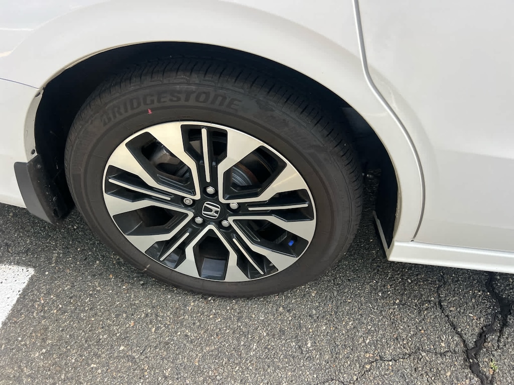 Used 2026 Honda Odyssey Elite Minivan