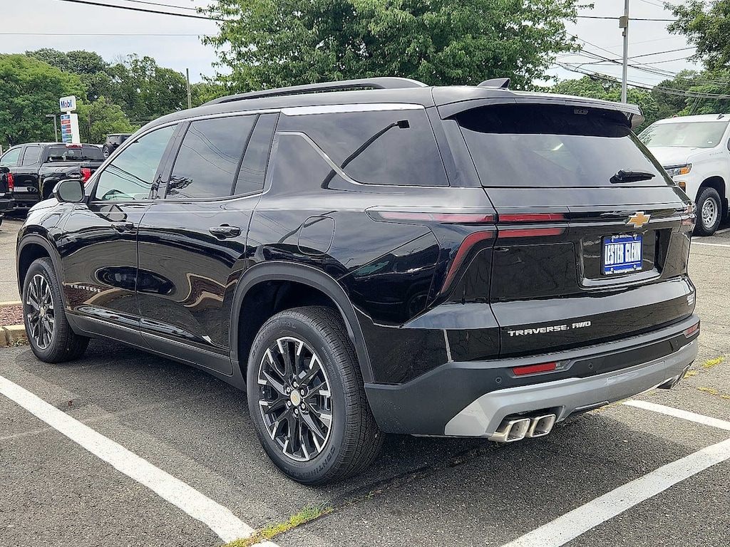 New 2026 Chevrolet Traverse LT SUV