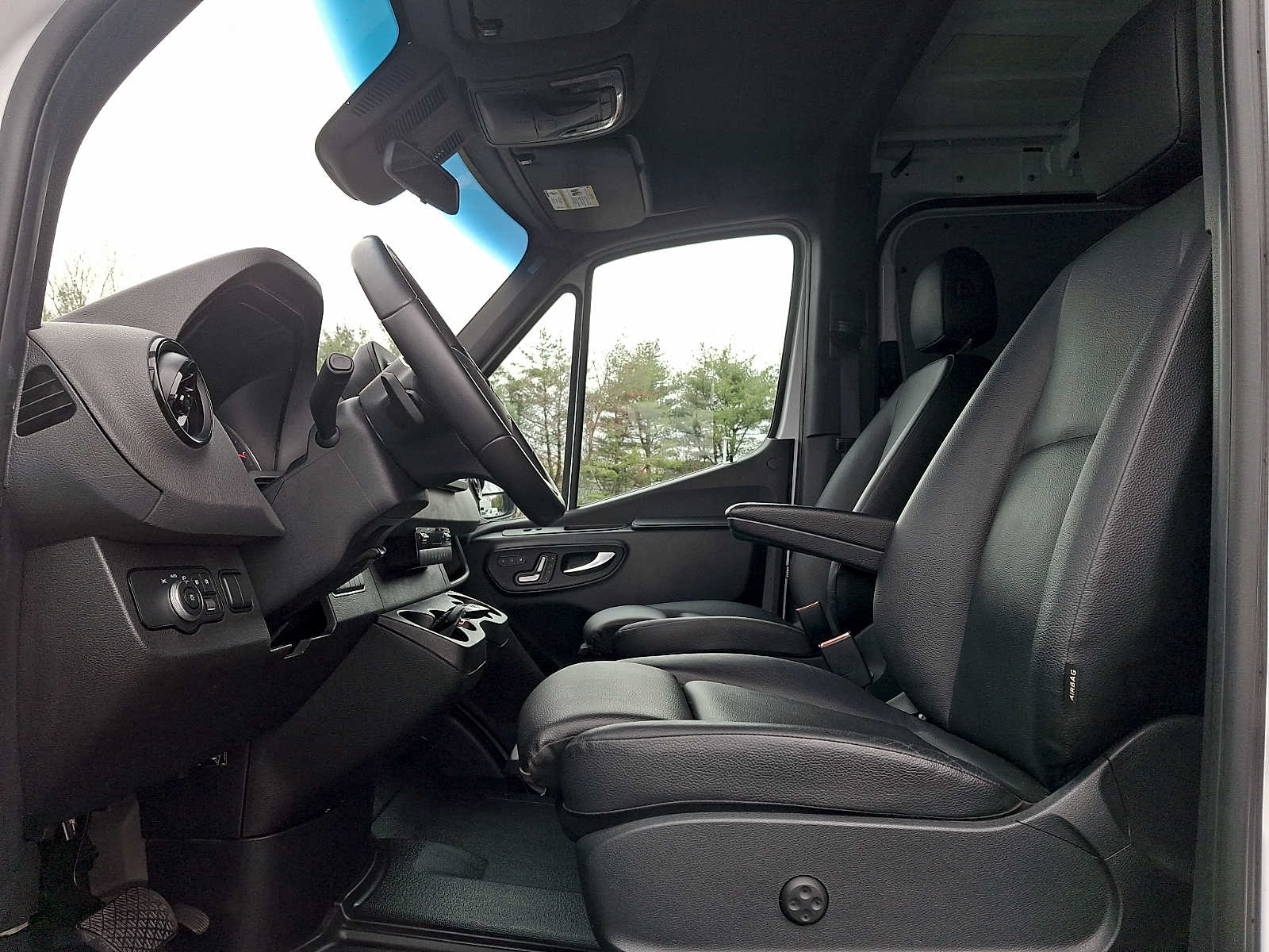 2022 Mercedes-Benz Sprinter Crew Van Base - Photo 13