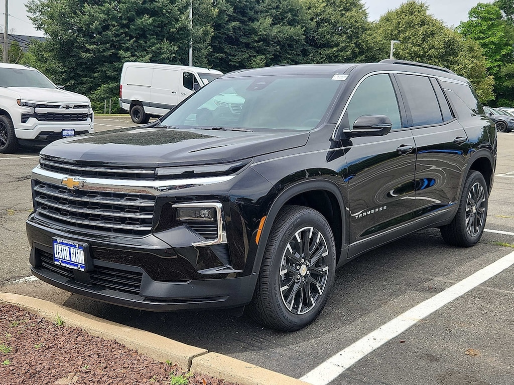 New 2026 Chevrolet Traverse LT SUV