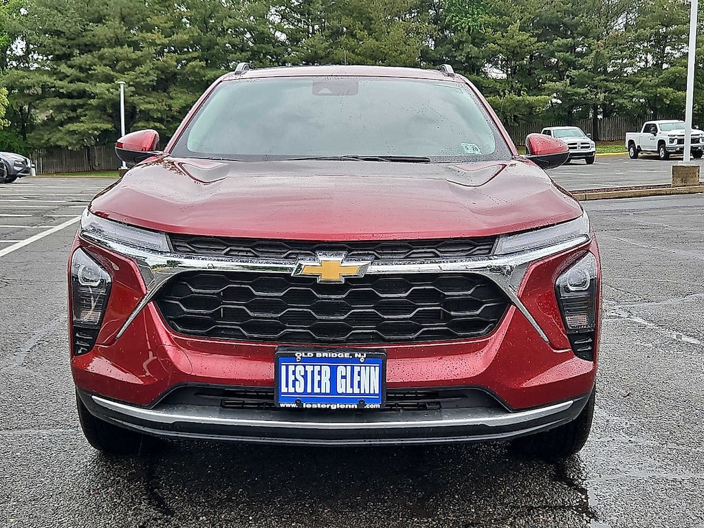 Used 2024 Chevrolet Trax LT SUV