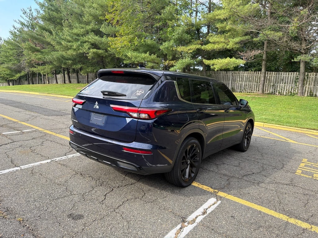 Used 2022 Mitsubishi Outlander Black Edition S-AWC SUV