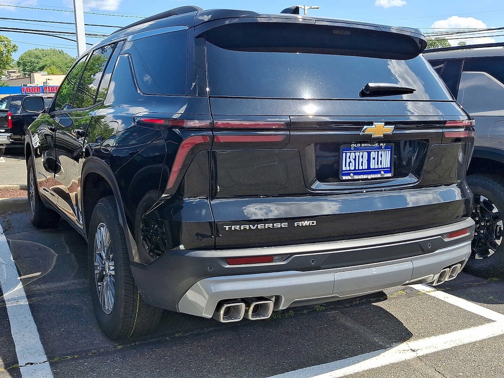 New 2027 Chevrolet Traverse LT SUV