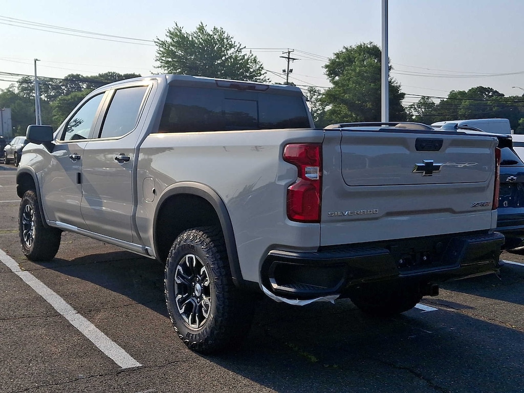 New 2026 Chevrolet Silverado 1500 ZR2 Truck