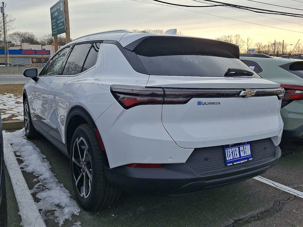 New 2026 Chevrolet Equinox EV LT2 w/PDE