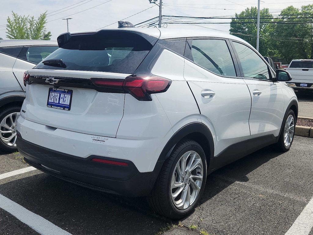 New 2027 Chevrolet Bolt LT SUV