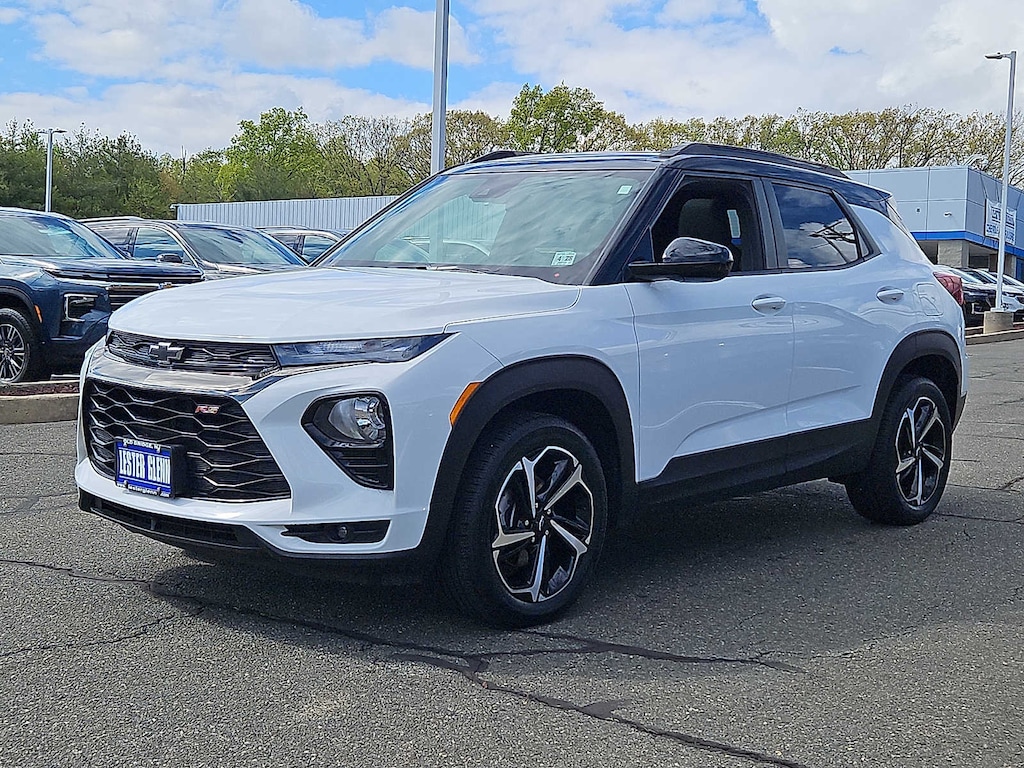 Used 2023 Chevrolet Trailblazer RS SUV