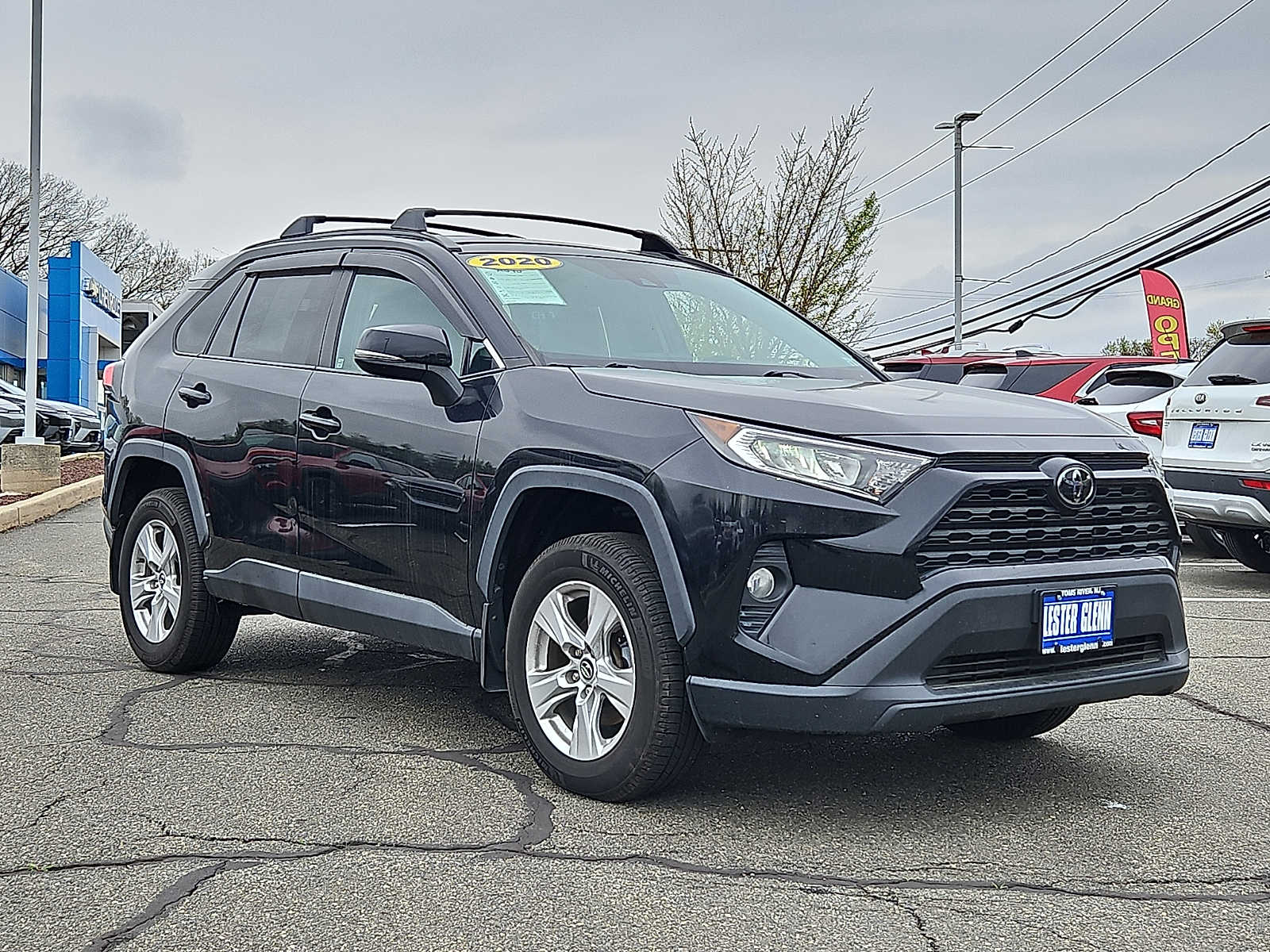 Used 2020 Toyota RAV4 XLE with VIN 2T3P1RFV3LC120282 for sale in Old Bridge, NJ