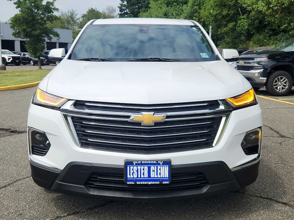 Used 2024 Chevrolet Traverse Limited LT Cloth SUV
