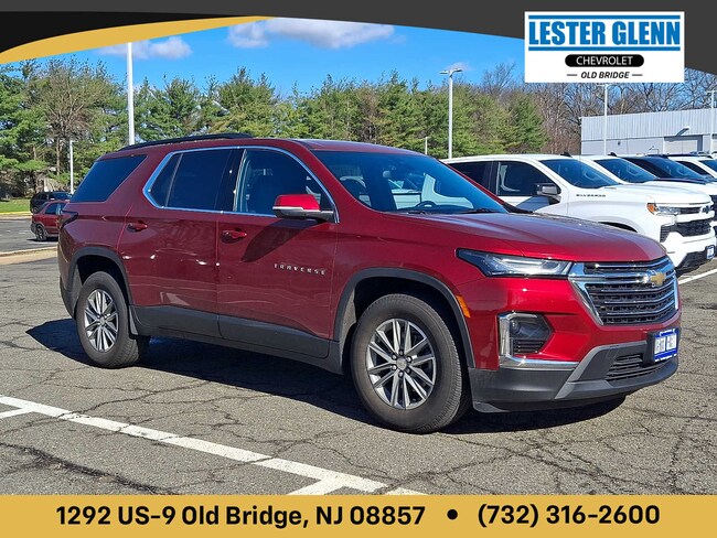2023 Chevrolet Traverse LT Leather SUV