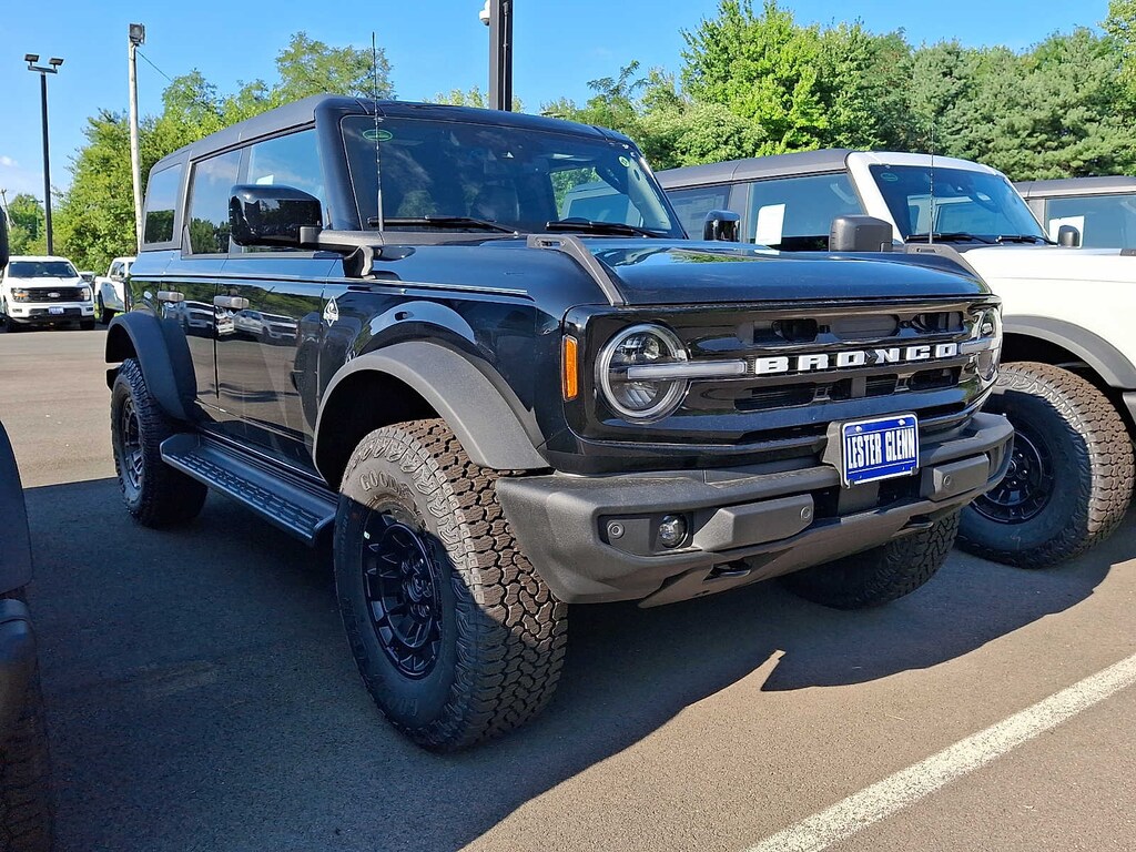 New 2026 Ford Bronco Outer Banks SUV