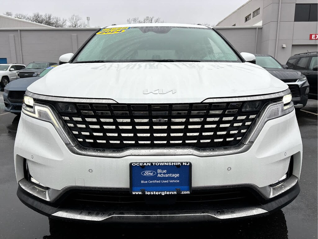 Used 2024 Kia Carnival SX MPV