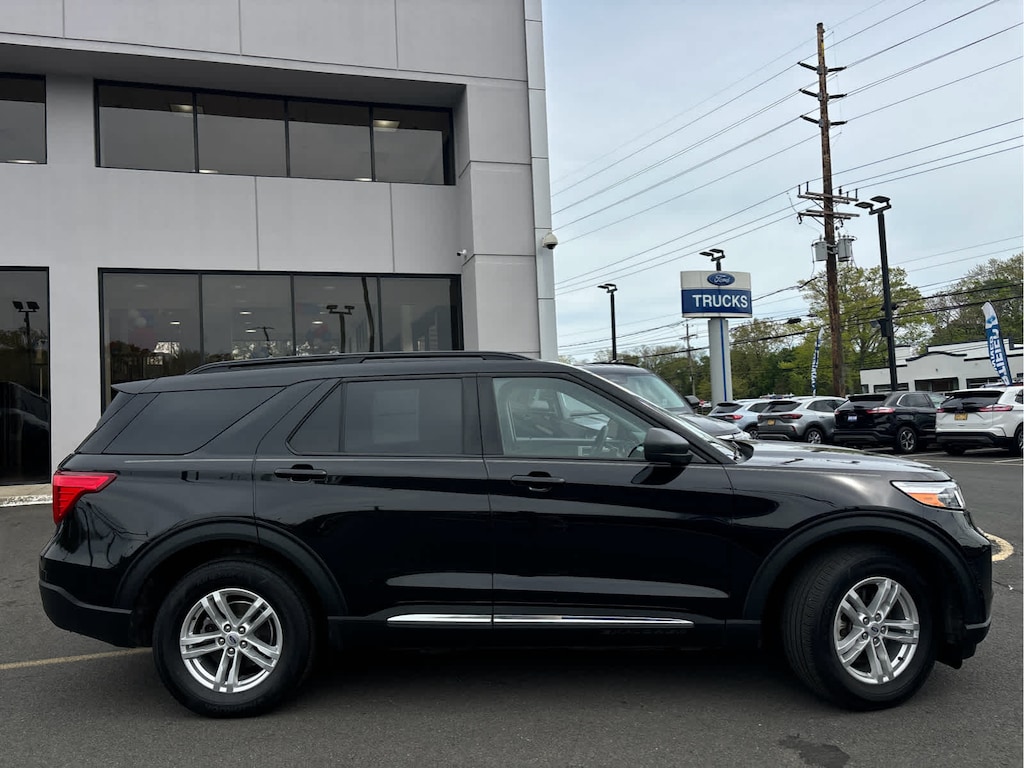 Certified 2023 Ford Explorer XLT SUV