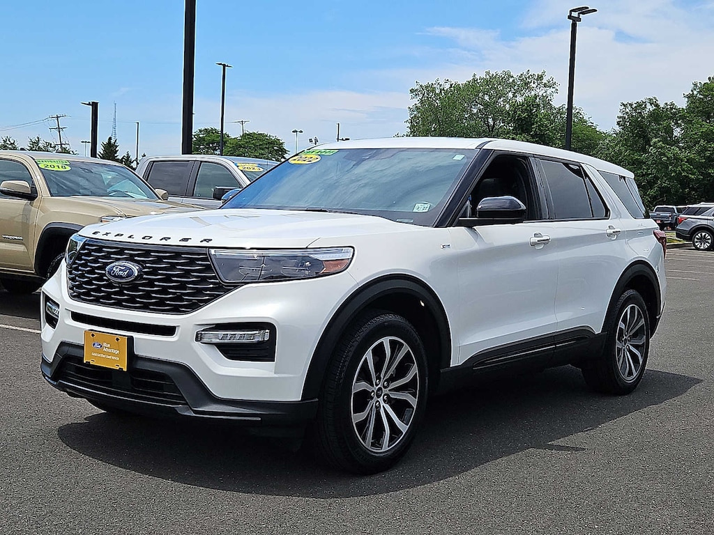 Certified 2022 Ford Explorer ST-Line SUV