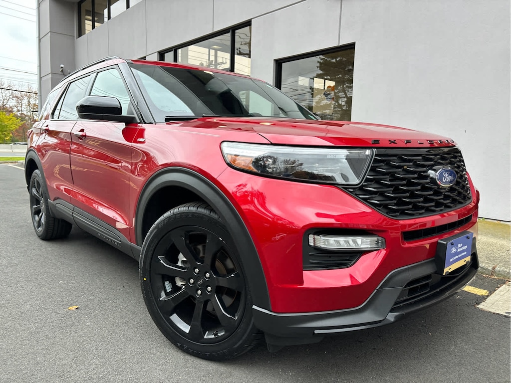 Certified 2022 Ford Explorer ST-Line SUV