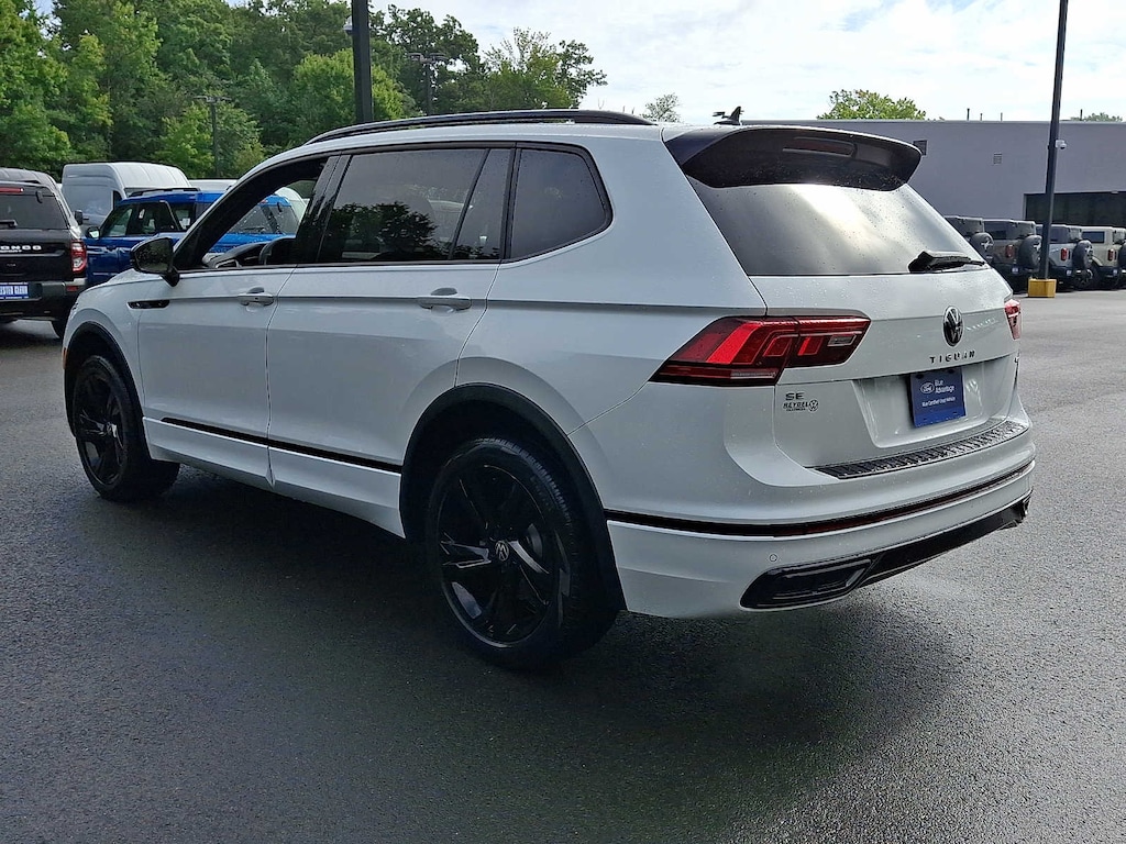Used 2024 Volkswagen Tiguan SE R-Line Black SUV