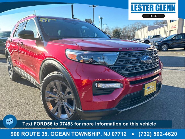 2023 Ford Explorer XLT SUV