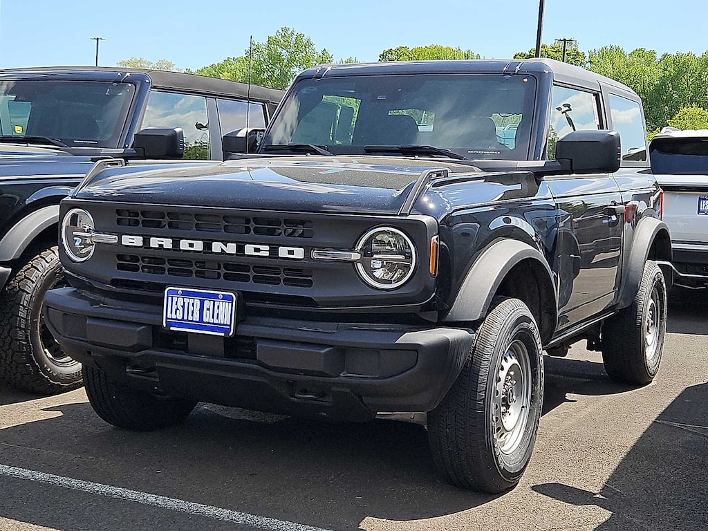New 2026 Ford Bronco Base SUV