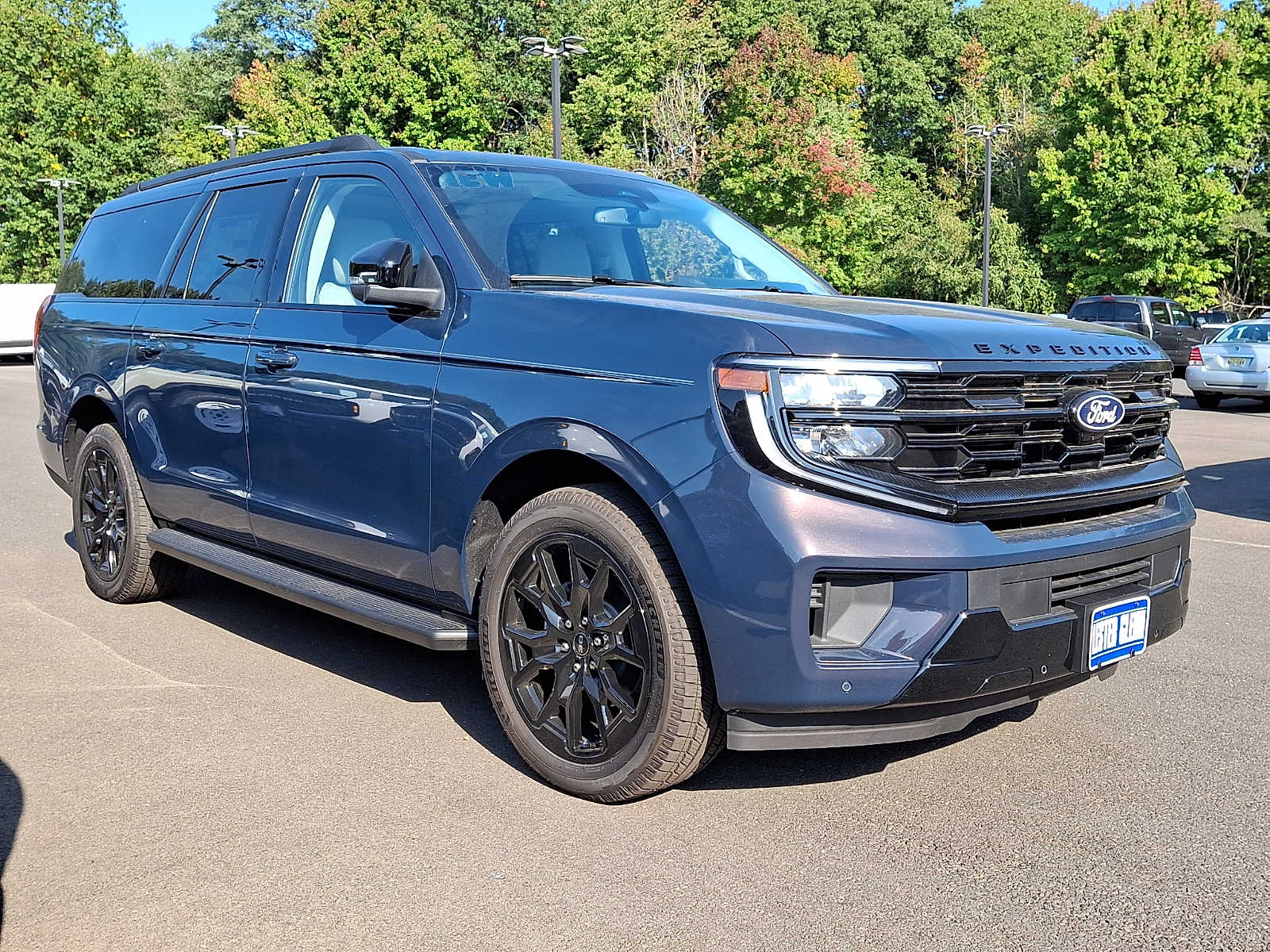2027 Ford Expedition Max Platinum SUV