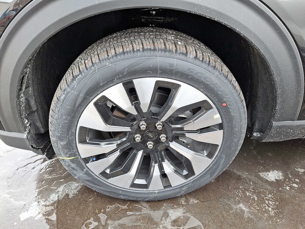 New 2026 Ford Explorer Platinum SUV