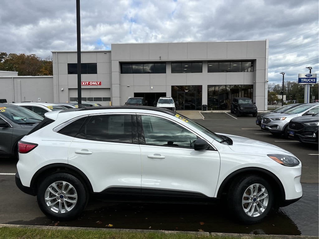 Certified 2022 Ford Escape SE SUV