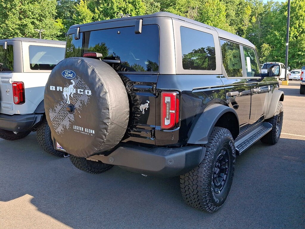 New 2026 Ford Bronco Outer Banks SUV