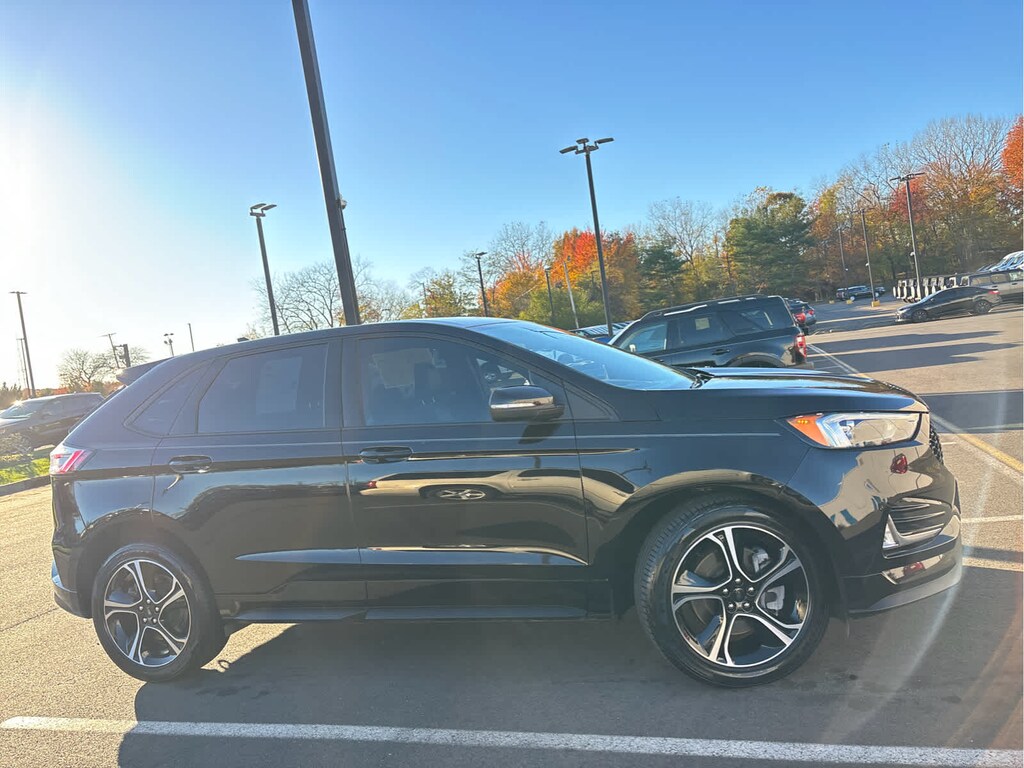 Certified 2022 Ford Edge ST SUV