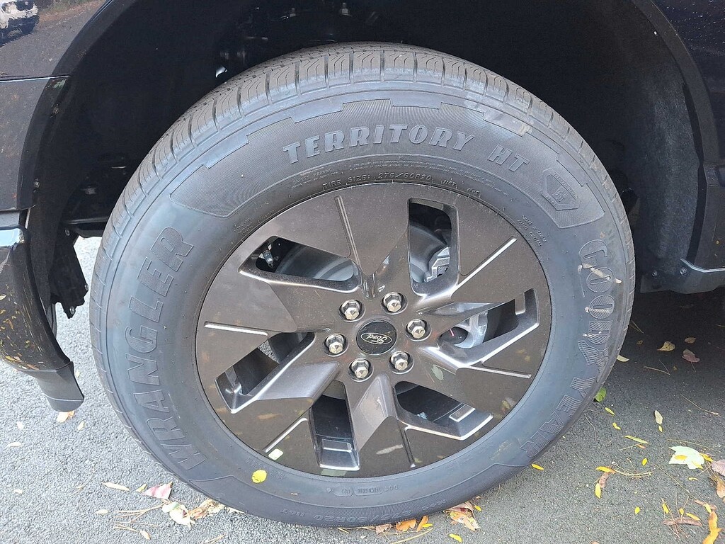 New 2025 Ford F-150 Lightning Flash Truck SuperCrew Cab