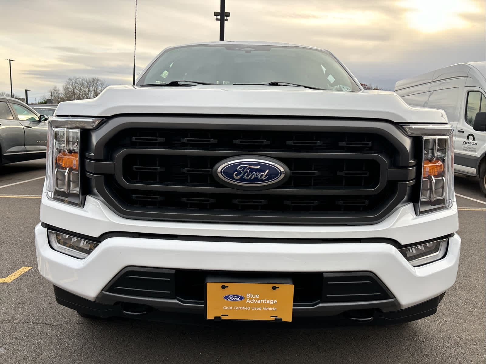 2023 Ford F-150 XLT photo 3