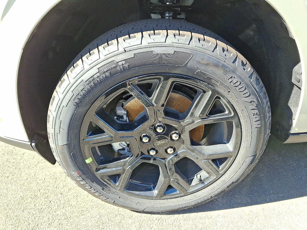 New 2025 Ford Maverick XLT Truck SuperCrew