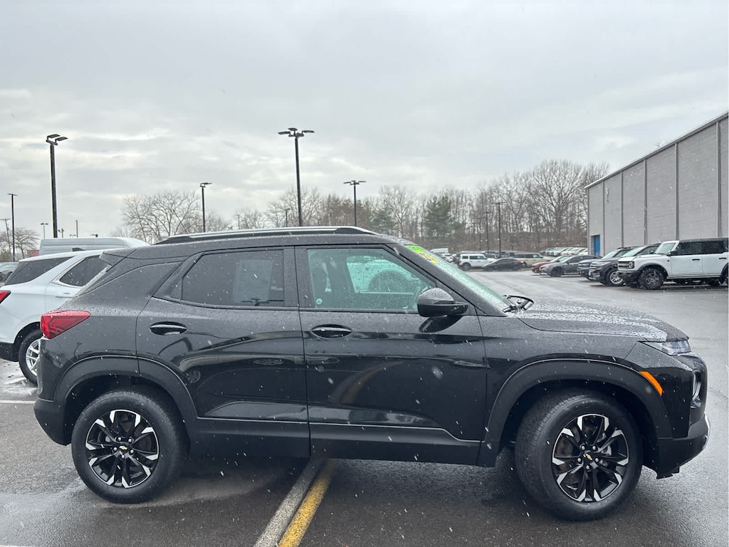 Used 2023 Chevrolet Trailblazer LT SUV