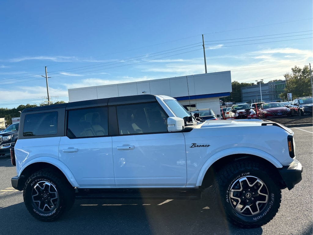 Used 2024 Ford Bronco Outer Banks SUV