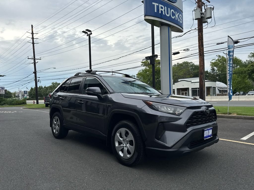 Used 2020 Toyota RAV4 LE SUV