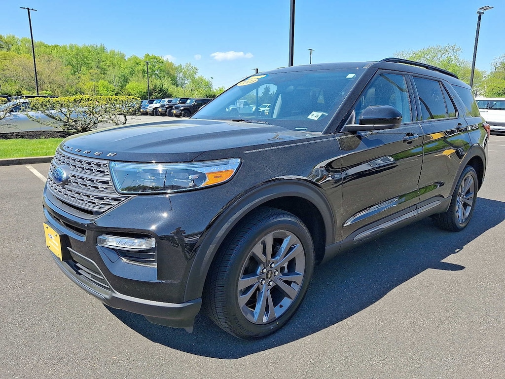 Certified 2023 Ford Explorer XLT 4WD