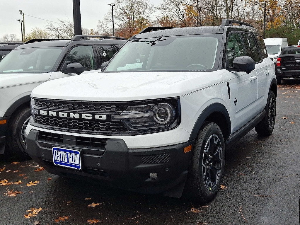 New 2025 Ford Bronco Sport Outer Banks 4x4