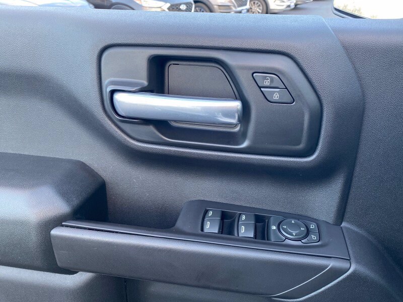 2019 Chevrolet Silverado 1500 Custom - Photo 20