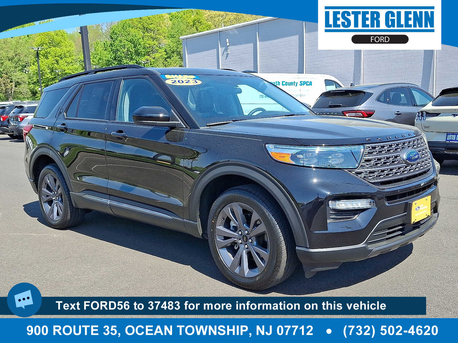 2023 Ford Explorer XLT 4WD's photo