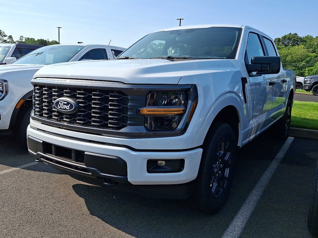 New 2026 Ford F-150 STX 4WD Supercrew 5.5 Box 4WD SuperCrew 5.5 Box
