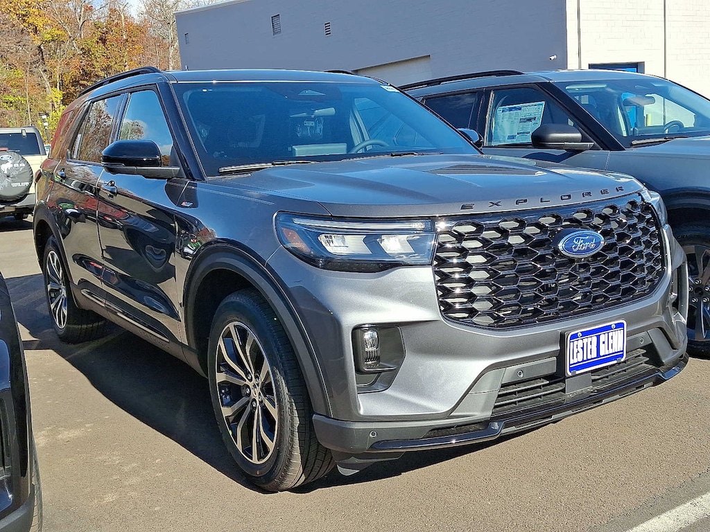 New 2026 Ford Explorer ST-Line 4WD