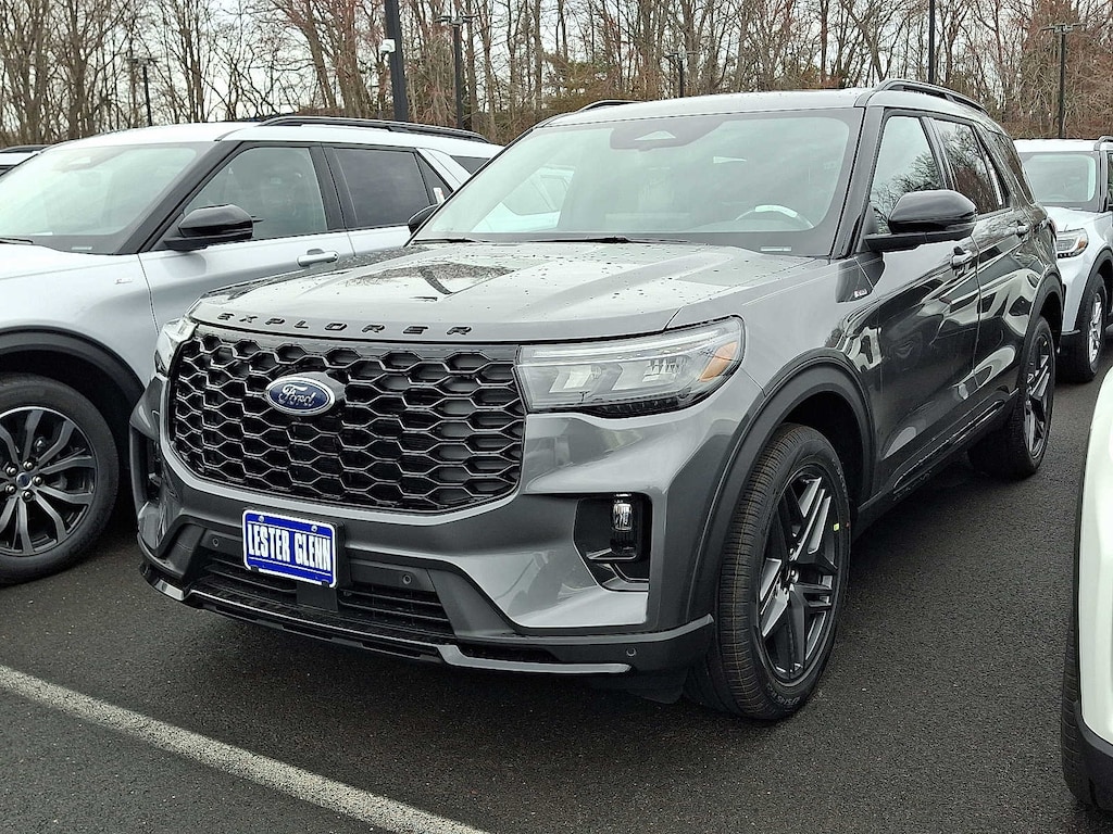 New 2026 Ford Explorer ST-Line 4WD