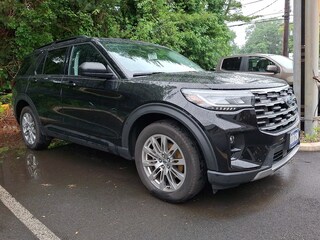 2026 Ford Explorer Active w/200A Pkg 4WD