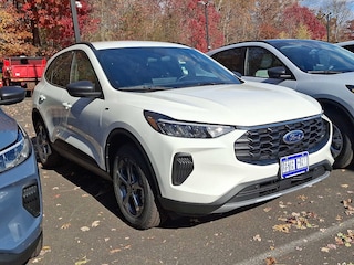 2026 Ford Escape ST-Line AWD