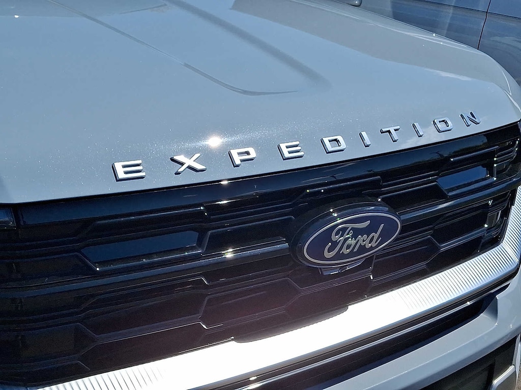 New 2026 Ford Expedition Platinum 4x4