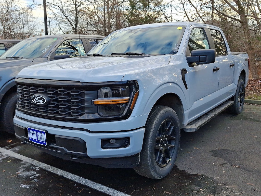 New 2025 Ford F-150 STX 4WD Supercrew 5.5 Box 4WD SuperCrew 5.5 Box